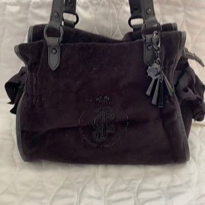 JUICY COUTURE BLACK VELVET DAYDREAMER HANDBAG $228